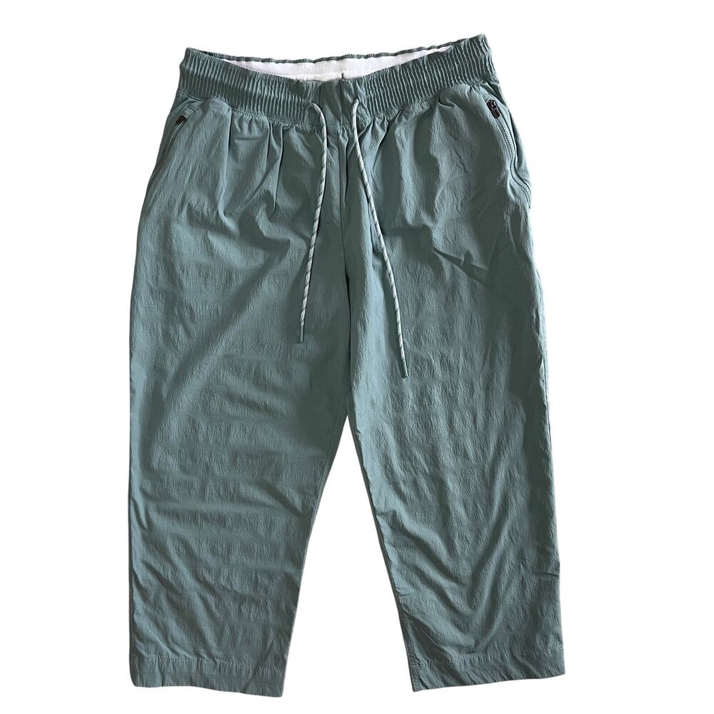 Athleta Cropped Jogger Pants Green Lightweight Zip Pocket Size 8